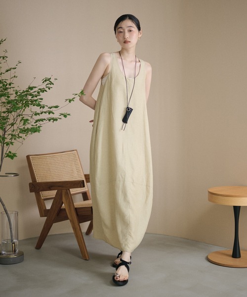 LAULEN(ローレン)の「cocoon sleeveless dress /コクーンシルエットノースリーブワンピース(ワンピース・レディース・ネイビー/ベージュ・FREE)」の9枚目の写真