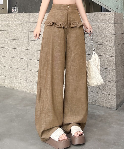 FAVORITO(ファヴォリート)の「フリルリラックスデニムパンツ(デニムパンツ・レディース・ホワイト/ブラック/ブルー/モカ・L/M/S)」の11枚目の写真