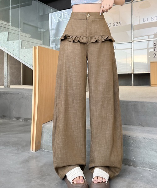 FAVORITO(ファヴォリート)の「フリルリラックスデニムパンツ(デニムパンツ・レディース・ホワイト/ブラック/ブルー/モカ・L/M/S)」の13枚目の写真