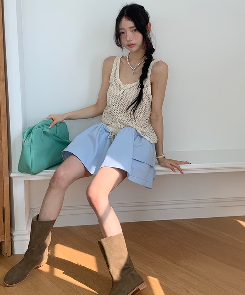 UNE MANSION(ユヌマンション)の「【UNE ORIGINAL】レイヤードキャミソールサマーニット(タンクトップ・レディース・アイボリー/チャコールグレー/ブラウン/ブルー・FREE)」の5枚目の写真