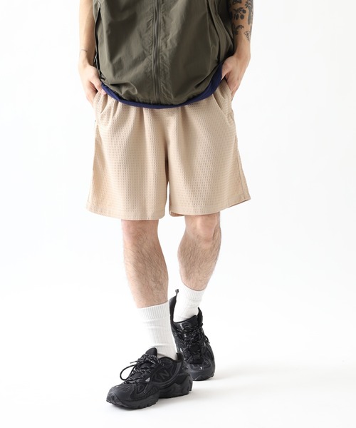 FLASH PACKER(フラッシュパッカー)の「ワッフル・ショーツ(その他パンツ・メンズ・ベージュ/グリーン/ブラック・XL/L/M)」の2枚目の写真