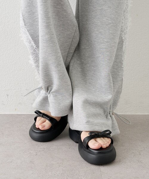 mystic(ミスティック)の「ボリュームソール リボンサンダル(サンダル・レディース・ブラック・36/37/38)」の3枚目の写真
