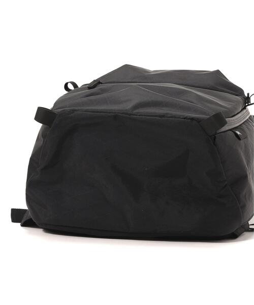 Aer(エアー)の「Aer(エアー)City Pack Pro 2 24L X-Pac(バックパック/リュック・メンズ・ブラック・F)」の16枚目の写真
