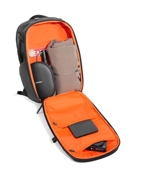 Aer(エアー)の「Aer(エアー)City Pack Pro 2 24L X-Pac(バックパック/リュック・メンズ・ブラック・F)」の13枚目の写真