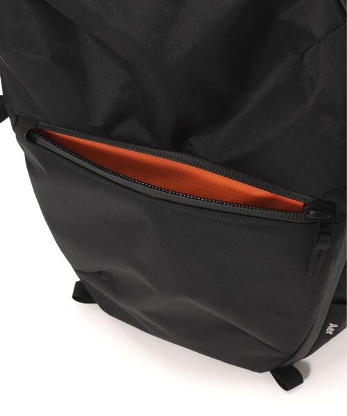 Aer(エアー)の「Aer(エアー)City Pack Pro 2 24L X-Pac(バックパック/リュック・メンズ・ブラック・F)」の14枚目の写真