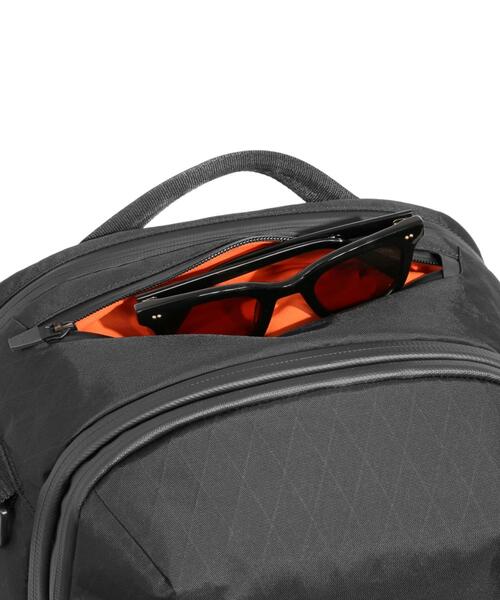 Aer(エアー)の「Aer(エアー)City Pack Pro 2 24L X-Pac(バックパック/リュック・メンズ・ブラック・F)」の5枚目の写真