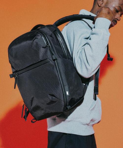 Aer(エアー)の「Aer(エアー)City Pack Pro 2 24L X-Pac(バックパック/リュック・メンズ・ブラック・F)」の6枚目の写真
