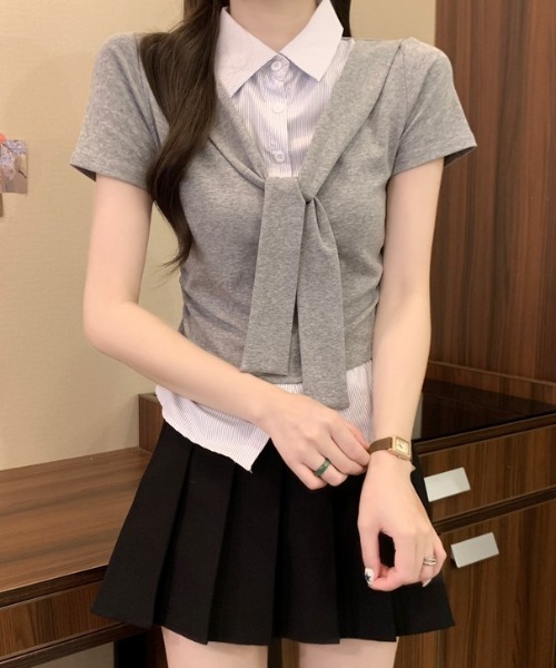 Mejoul（メジュール）の「【2026春夏新作】シャツレイヤード風 肩掛けデザイン半袖トップス（シャツ/ブラウス・レディース・ホワイト/グレー/ネイビー・F）」の8枚目の写真