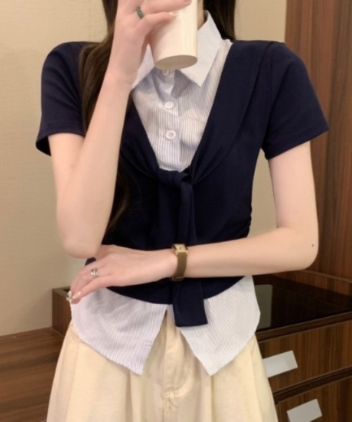 Mejoul（メジュール）の「【2026春夏新作】シャツレイヤード風 肩掛けデザイン半袖トップス（シャツ/ブラウス・レディース・ホワイト/グレー/ネイビー・F）」の14枚目の写真