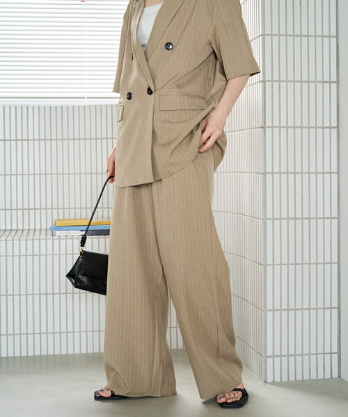 FREAK'S STORE(フリークスストア)の「限定展開 <セットアップ対応>ピンストライプ イージーパンツ(その他パンツ・レディース・ベージュ/ネイビー/チャコールグレー・MEDIUM/SMALL)」の12枚目の写真