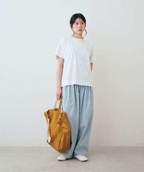 THREE FIFTY STANDARD（スリーフィフティースタンダード）の「ＴＨＲＥＥ　ＦＩＦＴＹ　ＳＴＡＮＤＡＲＤ　キャンバス素材のショルダー付きトートバッグ〈パンプキン〉（トートバッグ・レディース・オレンジ・ONE SIZE）」の5枚目の写真