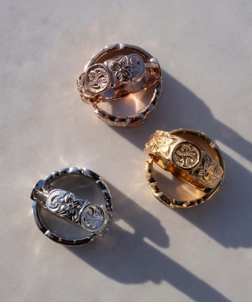 IRIEBEACH(アイリービーチ)の「cutout coin hoop pierce/【ハワイアンジュエリー】【サージカルステンレス】【金属アレルギー対応】【IRIEBEACH / アイリービーチ】つけっぱなしOK(ピアス(片耳用)・レディース・シルバー/ピンク/ゴールド・FREE)」の6枚目の写真