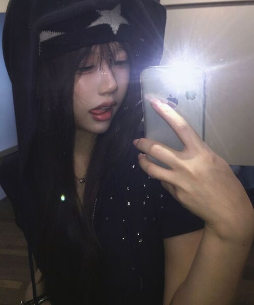 LUVISTRUE(ラヴイズトゥルー)の「SY ANGEL HOOD ZIP UP(NAVY)(パーカー・レディース・その他・FREE)」の7枚目の写真