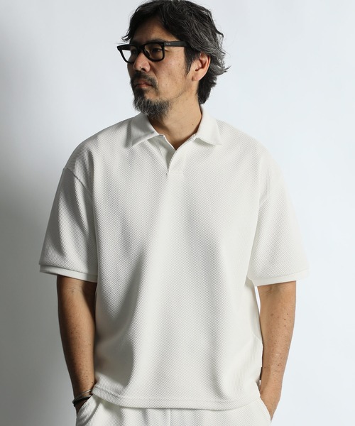 The DUFFER of ST.GEORGE(ザダファーオブセントジョージ)の「「AIR FLEX」HEAVY KANOKO RELAX FIT SKIPPER POLO:セットアップ対応 機能素材「エアフレックス」鹿の子スキッパーポロ(ポロシャツ・メンズ・ブラック/ホワイト/ネイビー・X-LARGE/LARGE/MEDIUM)」の2枚目の写真