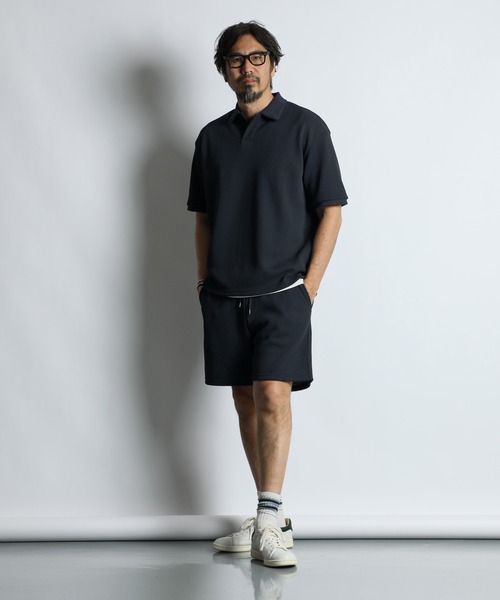 The DUFFER of ST.GEORGE(ザダファーオブセントジョージ)の「「AIR FLEX」HEAVY KANOKO RELAX FIT SKIPPER POLO:セットアップ対応 機能素材「エアフレックス」鹿の子スキッパーポロ(ポロシャツ・メンズ・ブラック/ホワイト/ネイビー・X-LARGE/LARGE/MEDIUM)」の9枚目の写真