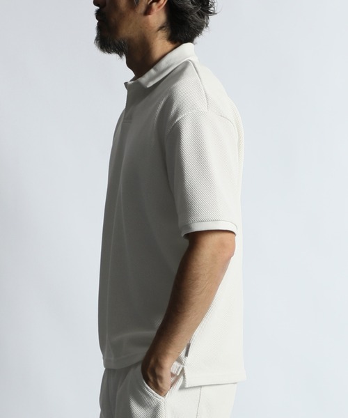 The DUFFER of ST.GEORGE(ザダファーオブセントジョージ)の「「AIR FLEX」HEAVY KANOKO RELAX FIT SKIPPER POLO:セットアップ対応 機能素材「エアフレックス」鹿の子スキッパーポロ(ポロシャツ・メンズ・ブラック/ホワイト/ネイビー・X-LARGE/LARGE/MEDIUM)」の10枚目の写真