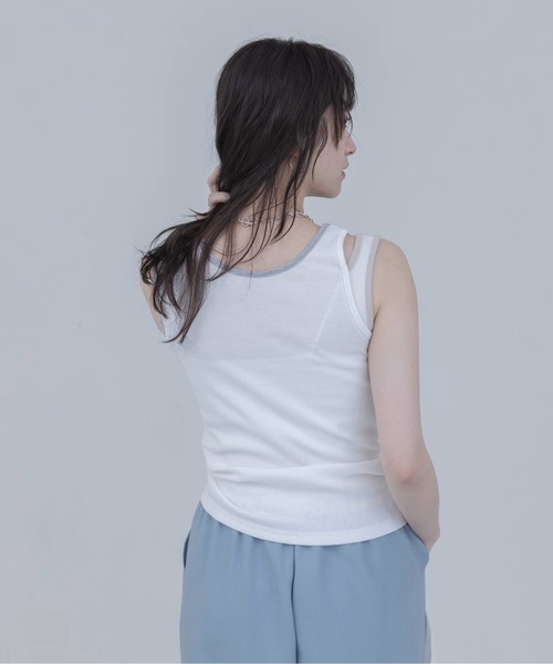 Eimee Law(エイミーロウ)の「レイヤードライクタンクトップ(タンクトップ・レディース・ブラック/ネイビー/オフホワイト・FREE)」の5枚目の写真