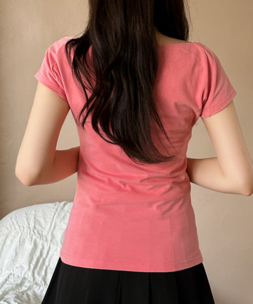 Ada.(エイダ)の「ビジューロゴ ボートネック スリム カットソー(Tシャツ/カットソー・レディース・ホワイト/ピンク/ドット・FREE)」の15枚目の写真