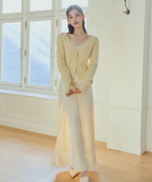 polaura（ポローラ）の「セミフレアサテンスカート（スカート）」 - WEAR