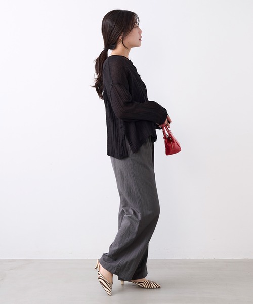 MICA&DEAL（マイカ＆ディール）の「ハイツイストドライタッチイージーパンツ〈2サイズ展開〉（その他パンツ・レディース・ネイビー/ベージュ/グレー・38/36）」の11枚目の写真