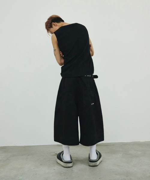 SCALLYWAG（スカリーワグ）の「カーブドダートコットンバミューダショーツ[ブラック]（その他パンツ・レディース・その他・SMALL/MEDIUM）」の5枚目の写真