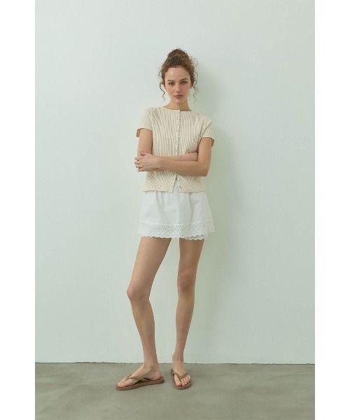 ALEXIA STAM(アリシアスタン)の「Lace Divided Skirt /レースキュロット(Tシャツ/カットソー・レディース・ブラック/ホワイト・M/S)」の3枚目の写真