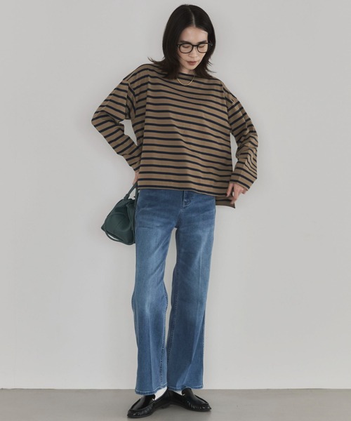Doux archives(ドゥアルシーヴ)の「セミフレアストレッチデニムパンツ(デニムパンツ・レディース・ブルー/ブラック/ベージュ・SMALL/MEDIUM)」の9枚目の写真