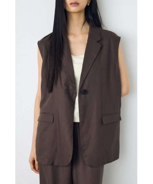 AZUL by moussy（アズールバイマウジー）の「【セットアップ対応】【身長/骨格別着用画像あり】リネンブレンドテーラードベスト（ベスト・レディース・ブラック/ベージュ/ブラウン・FREE）」の16枚目の写真