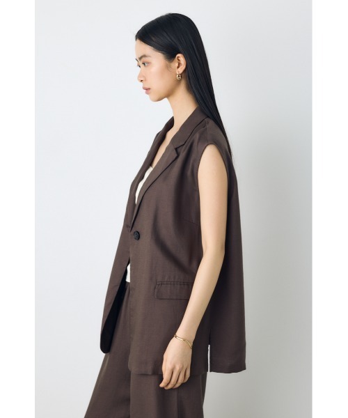 AZUL by moussy（アズールバイマウジー）の「【セットアップ対応】【身長/骨格別着用画像あり】リネンブレンドテーラードベスト（ベスト・レディース・ブラック/ベージュ/ブラウン・FREE）」の17枚目の写真