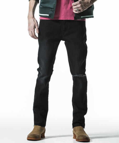 NO ID.(ノーアイディ)の「mp4173-ストレッチデニムUSED加工テーパードPT パンツ(デニムパンツ・メンズ・ブラック/インディゴブルー/ブルー系その他・2/1/3)」の1枚目の写真