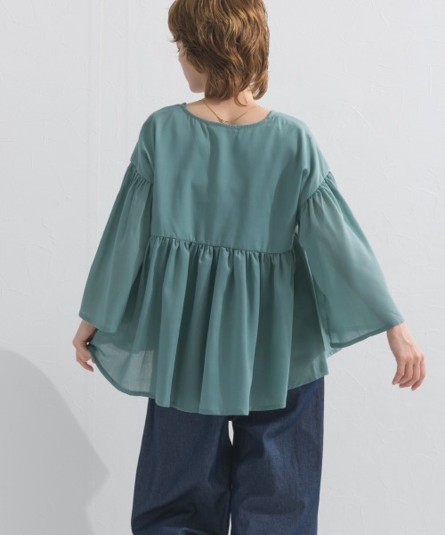 OMNES(オムネス)の「コットンライクギャザー長袖ブラウス(シャツ/ブラウス・レディース・カーキ/グリーン/ブラック/ベージュ・FREE)」の12枚目の写真