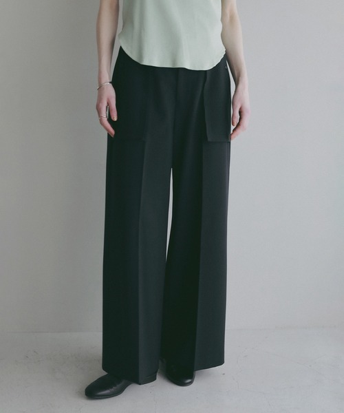 MANOF(マノフ)の「OUT POCKET WIDE PANTS(その他パンツ・レディース・グレー/ネイビー/ベージュ・M/S)」の2枚目の写真