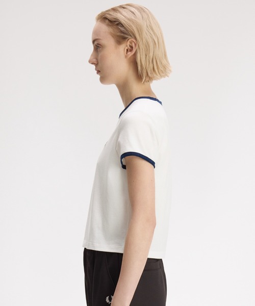 FRED PERRY(フレッドペリー)の「Velour Trim T-Shirt/ベロアトリムTシャツ(Tシャツ/カットソー・レディース・ホワイト・10)」の2枚目の写真