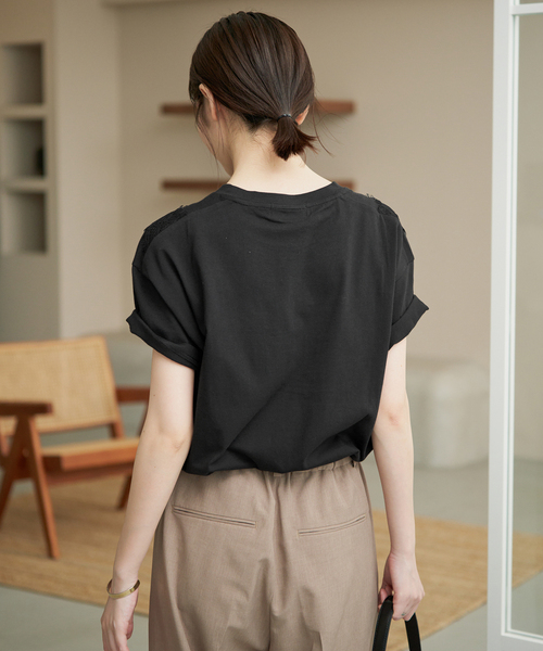 SLOBE IENA(スローブイエナ)の「《WEB限定/追加》アイラッシュレースTシャツ(Tシャツ/カットソー・レディース・ブラック・FREE)」の10枚目の写真