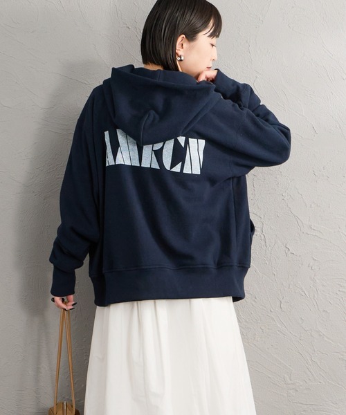 AMERICANA（アメリカーナ）の「【WEB先行予約】[Americana/アメリカーナ] 別注 AMRCN バックプリント ジップフードパーカー（パーカー・レディース・ネイビー/レッド/オートミール・ONESIZE）」の16枚目の写真