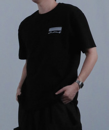 JUSTHANG（ジャストハング）の「セミオーバーサイズプレミアムバコードドットドットロゴブラック半袖（Tシャツ/カットソー）」