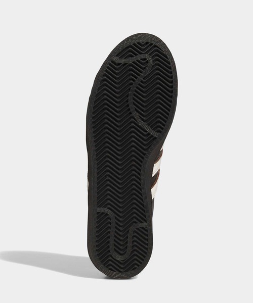 adidas(アディダス)の「ジャバー ロー シューズ(スニーカー・メンズ・ブラック・25.0cm/24.5cm/23.5cm/22.5cm/29.0cm/28.5cm/28.0cm/27.5cm/27.0cm/26.5cm/26.0cm/25.5cm)」の3枚目の写真