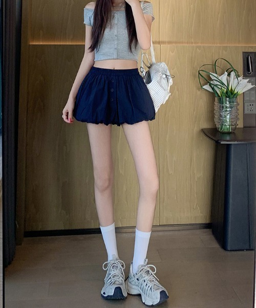 FLINEA（フリネア）の「ショートバルーンパンツ（その他パンツ・レディース・ネイビー/ブラウン/ホワイト/ブラック・FREE）」の12枚目の写真