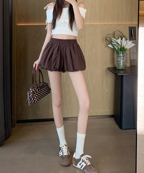FLINEA（フリネア）の「ショートバルーンパンツ（その他パンツ・レディース・ネイビー/ブラウン/ホワイト/ブラック・FREE）」の5枚目の写真