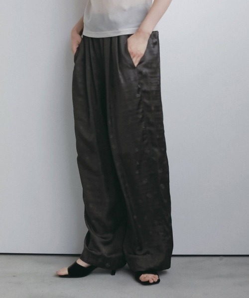 anuke（アンヌーク）の「anuke Flower Jacquard Roughpants（その他パンツ・レディース・ブラウン/グレー・38/36）」の10枚目の写真