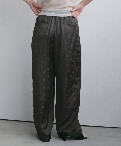 anuke（アンヌーク）の「anuke Flower Jacquard Roughpants（その他パンツ・レディース・ブラウン/グレー・38/36）」の12枚目の写真