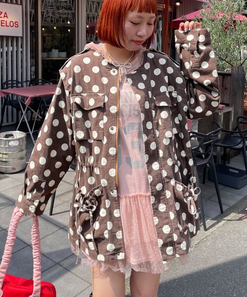 HELLO.SANFRANCISCO(ハローサンフランシスコ)の「【HELLO.SANFRANCISCO/ハローサンフランシスコ】マルチウェイドット柄ビックジャケット(ブルゾン・レディース・ブラック/ブラウン・ONE SIZE)」の17枚目の写真