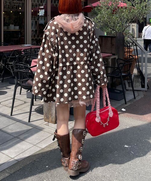 HELLO.SANFRANCISCO(ハローサンフランシスコ)の「【HELLO.SANFRANCISCO/ハローサンフランシスコ】マルチウェイドット柄ビックジャケット(ブルゾン・レディース・ブラック/ブラウン・ONE SIZE)」の3枚目の写真