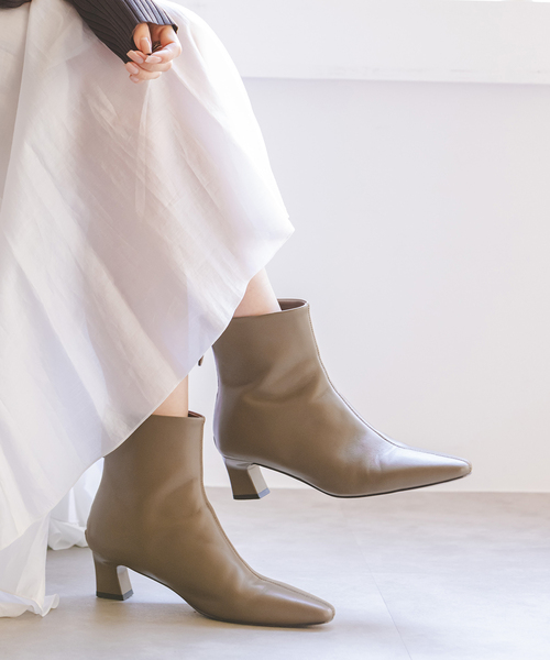 REMME(レメ)の「REMME/レメ ショートブーツ(ブーツ・レディース・ブラック/カーキ・23.5cm/23cm/24cm/24.5cm)」の2枚目の写真