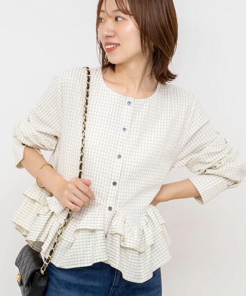 NOLLEY’S（ノーリーズ）の「【WEB限定】ウォッシャブル2WAYチェックペプラムフリルブラウス（シャツ/ブラウス・レディース・ブルー系その他6/ホワイト系その他2・38）」の12枚目の写真