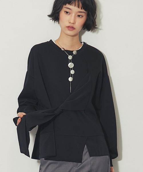 ANOTHER S(アナザーエス)の「フロントリボン結びプルオーバー(Tシャツ/カットソー・レディース・ホワイト/ブラック・FREE)」の1枚目の写真