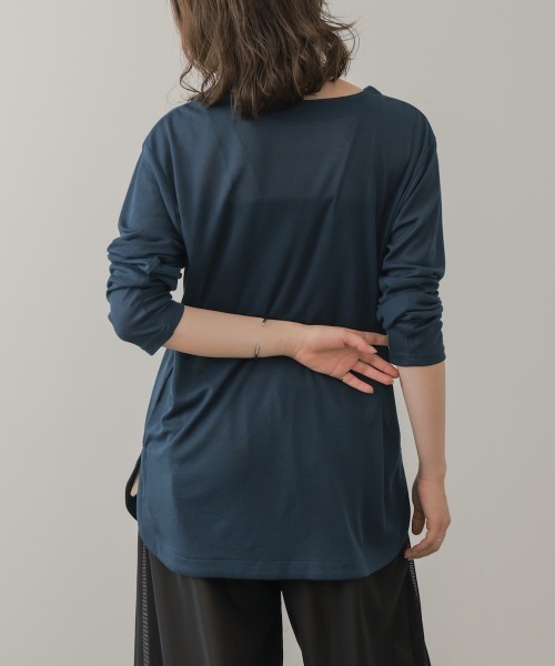 Bou Jeloud(ブージュルード)の「シアーカットプルオーバー(Tシャツ/カットソー・レディース・ブラウン/ブラック/オフホワイト/ブルー/オリーブ・FREE)」の19枚目の写真