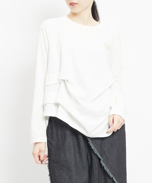 gomme(ゴム)の「サイドタックT(Tシャツ/カットソー・レディース・ホワイト/チャコールグレー/ブラウン/ブラック・MEDIUM)」の2枚目の写真