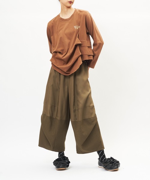 gomme(ゴム)の「サイドタックT(Tシャツ/カットソー・レディース・ホワイト/チャコールグレー/ブラウン/ブラック・MEDIUM)」の5枚目の写真