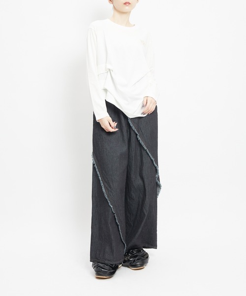 gomme(ゴム)の「サイドタックT(Tシャツ/カットソー・レディース・ホワイト/チャコールグレー/ブラウン/ブラック・MEDIUM)」の9枚目の写真